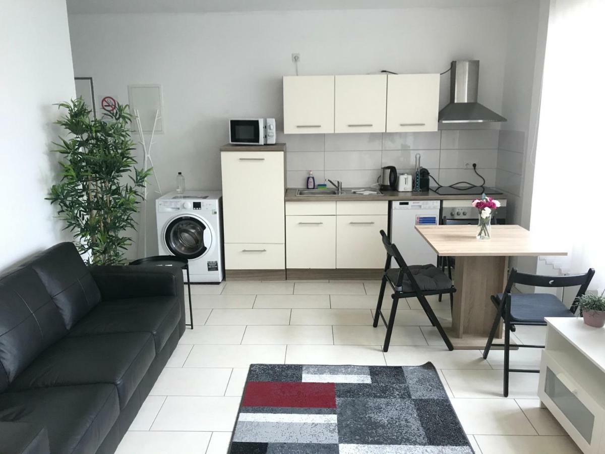 Duesseldorf Comfort Apartment Luaran gambar