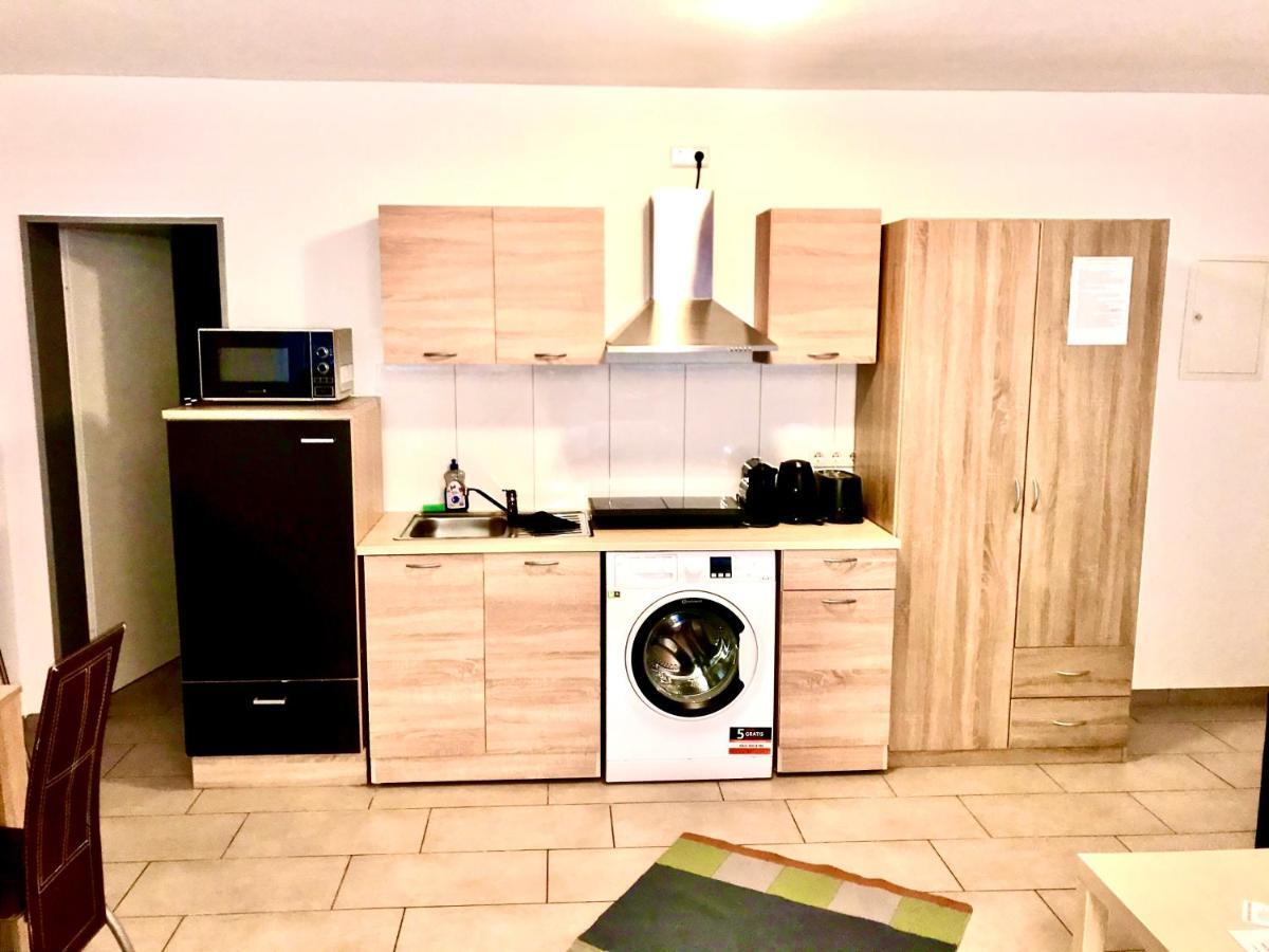 Duesseldorf Comfort Apartment Luaran gambar